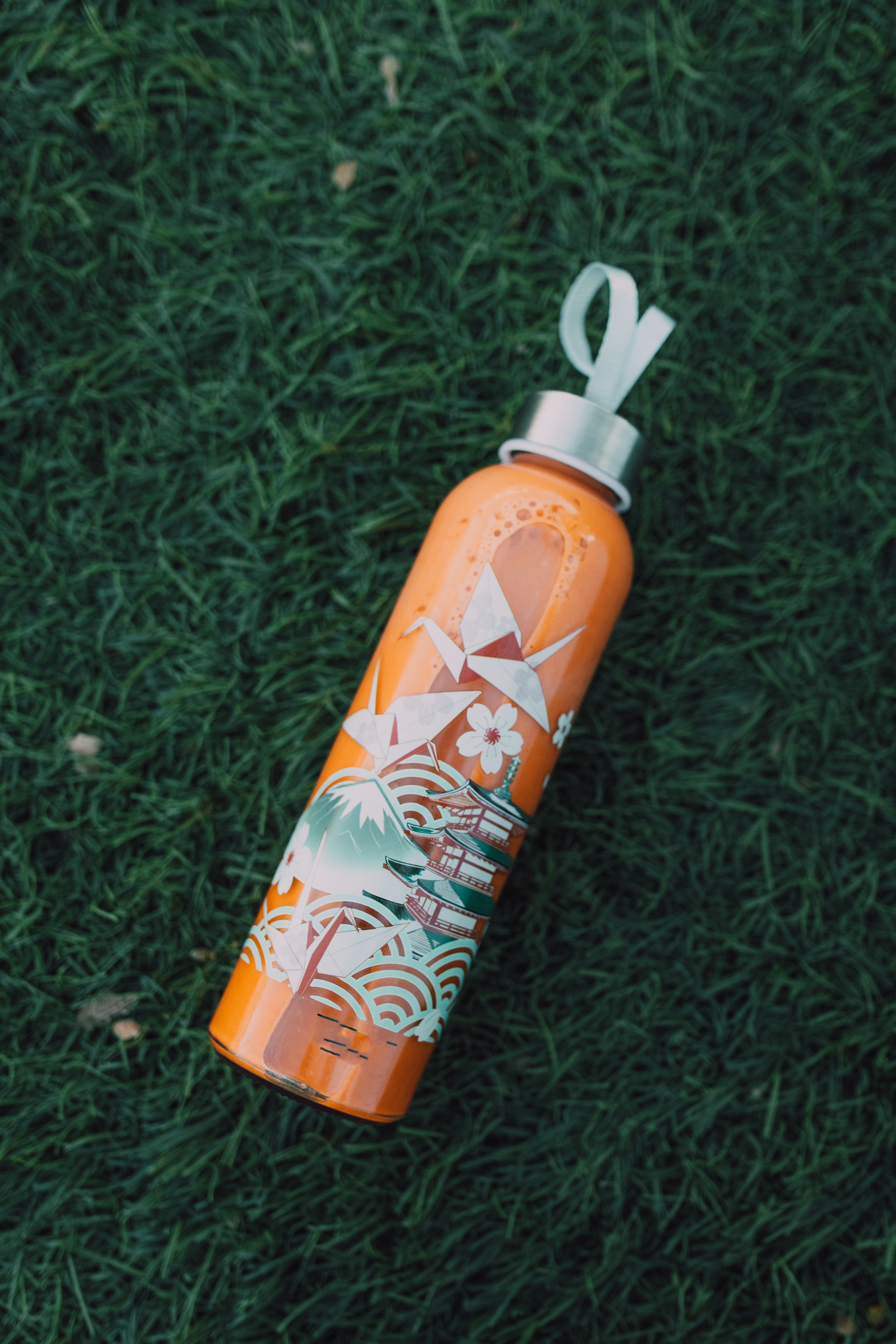 bottled milk tea